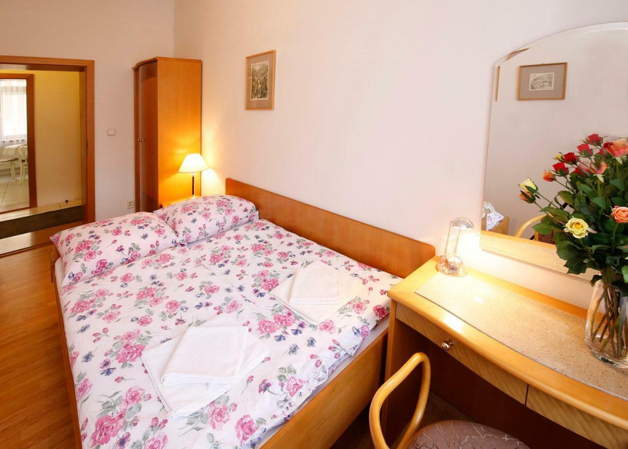 Apartman Moravska Karlovy Vary Kültér fotó